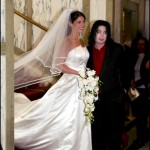 06/00/2002. *EXCLUSIVE* Michael Jackson visits England