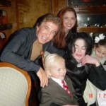 beautiful-michael-michael-jackson-31853268-454-340