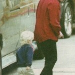 RARE-very-sweet-blonde-Prince-and-beautiful-daddyMJ-michael-jackson-16462540-304-443