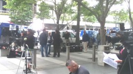 Fans line up to watch wrongful-death trial!