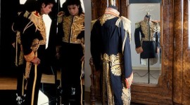 Gieves & Hawkes Tailor Recalls Crafting Suit for “Bad” MJ