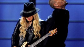 Orianthi Rocked The 2013 Billboard Music Awards