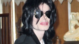 No background check done on MJ’s doctor, lawyer says