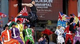 Rieu Tops Hot Tours Chart Followed by Michael Jackson