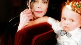 HAPPY FATHER’S DAY MICHAEL JACKSON!