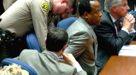 Jailed Murray Sends Paris Bizarre Voicemail (VIDEO)