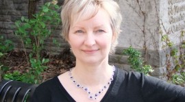 Author Q&A: Susan Fast: Essay On Michael Jackson