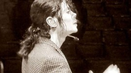 MJ Will Star In Closing Arguments / Via Video Footage