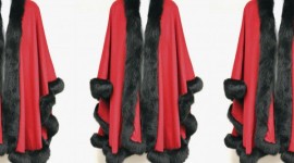 Red Cape, MJ Poster Draw Interest In Feds’ Auction