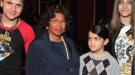Jackson’s Kids Want Murray To Leave Country: Niece