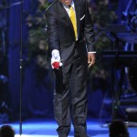 Memorial+Service+Michael+Jackson+Draws+Thousands+HbtI-ZlgRr_l