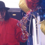 HAPPY-53rd-BIRTHDAY-MICHAEL-michael-jackson-24904986-727-503-640x360