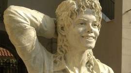 10 Interesting MJ Statues You Won’t Believe
