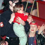 michael-holding-prince-prince-michael-jackson-8510578-856-1200