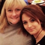 HT_paris_jackson_mom_nt_131231_16x9_992
