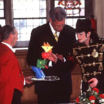 michael-visits-breman-and-meets-the-mayor-of-the-city-henning-scherf(110)-m-3