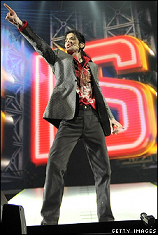 Michael Jackson during last show rehearsal at Staples Center in Los Angeles (Kevin Mazur/AEG/Getty Images )